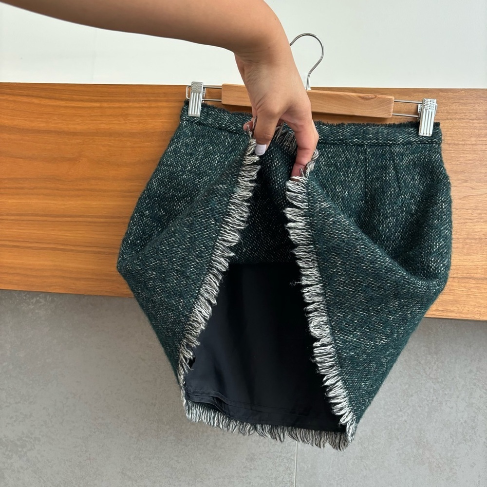 DOLCE & GABBANA GREEN TWEED COCO MINI SKIRT, Size 40/S - Picture 5 of 10